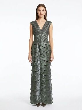 Adrianna Papell Iridescent Green Layered Evening Maxi Gown Size 8